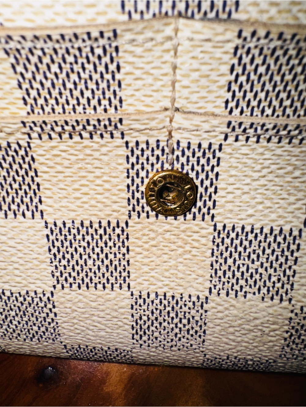 Louis Vuitton DAMIER AZUR White, Sarah wallet converted Crossbody vintage 2010 - Picture 10 of 17